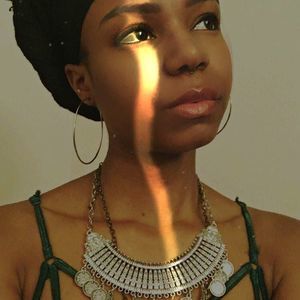 Meet your Posher, Latrice